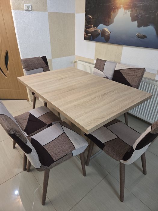 Vând set masă și scaune