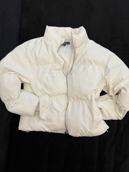 Зимно бяло яке, използвано