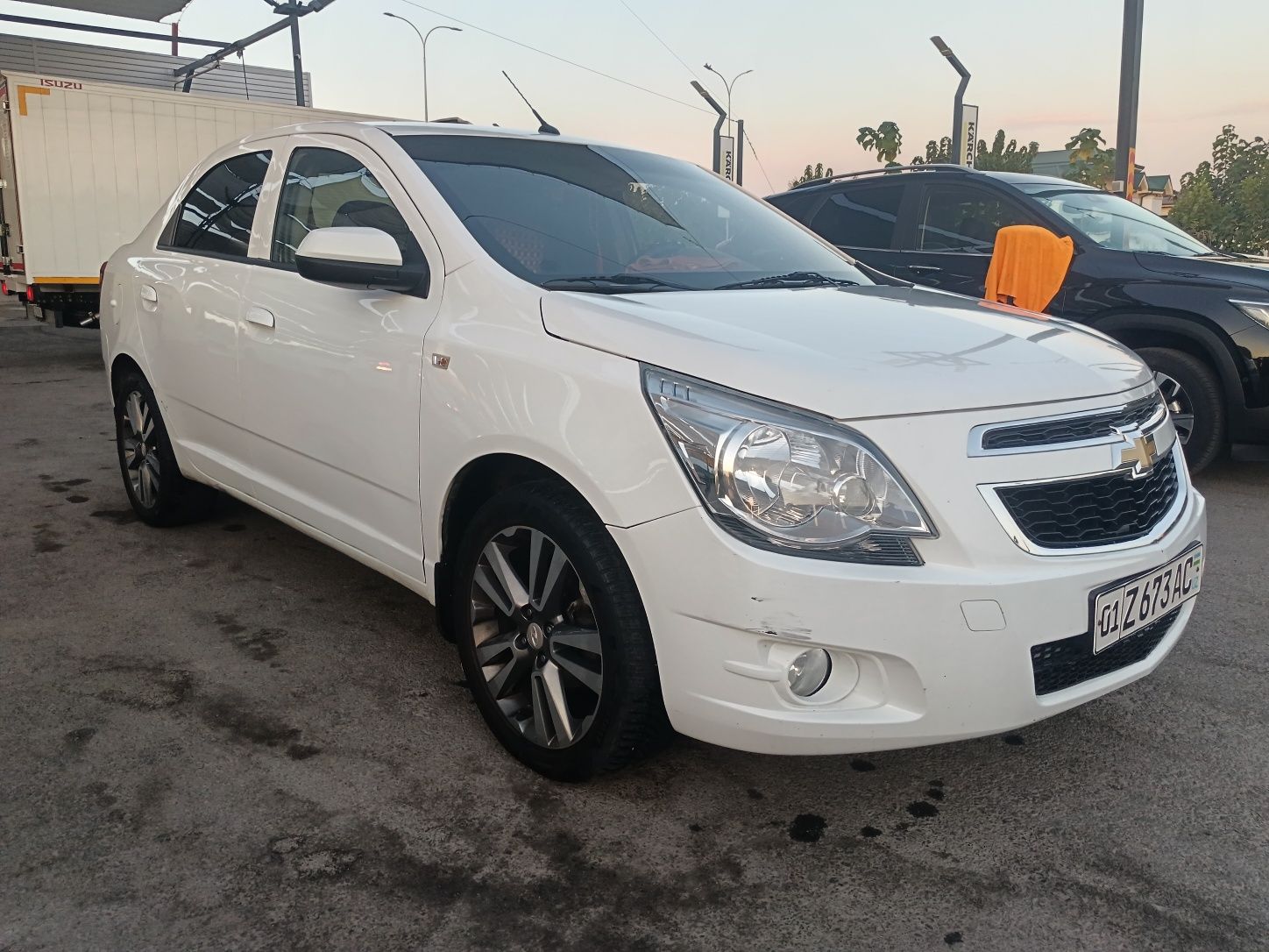 Автомобиль кобальт