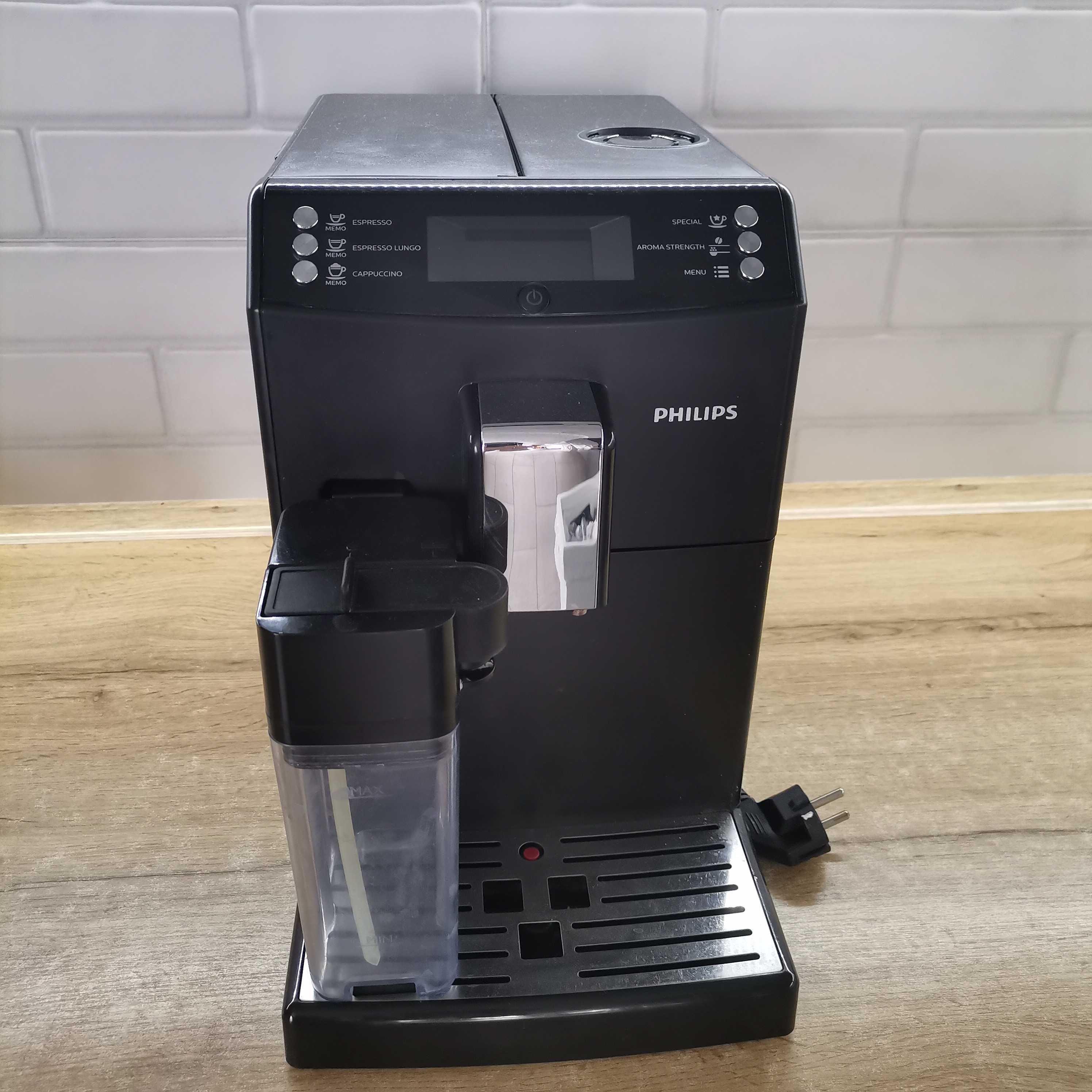 Кофемашина PHILIPS super automatic espresso machine 3100 series