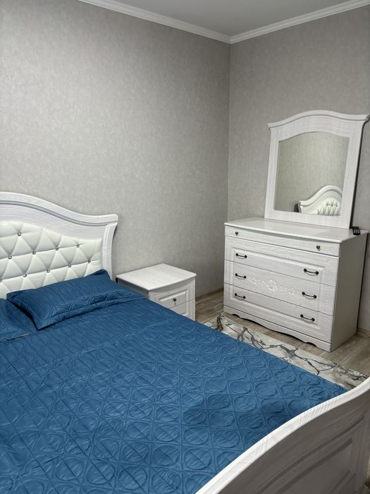 Продам 1 комн кв р-н Ярмарки 2/5. Катаева 11/2.