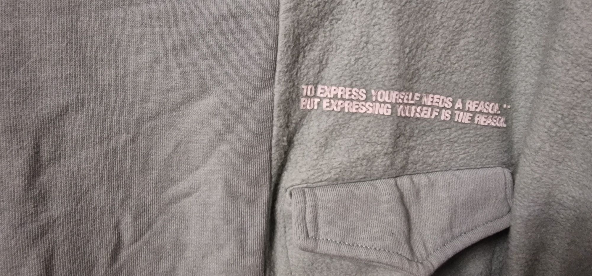 Bluza unisex, Cropp, marime L, usor oversized,  stare foarte buna