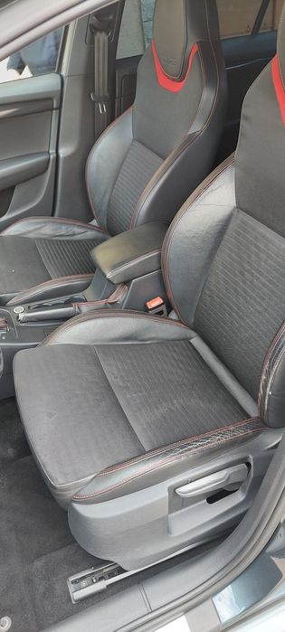 Skoda Octavia VRS седан