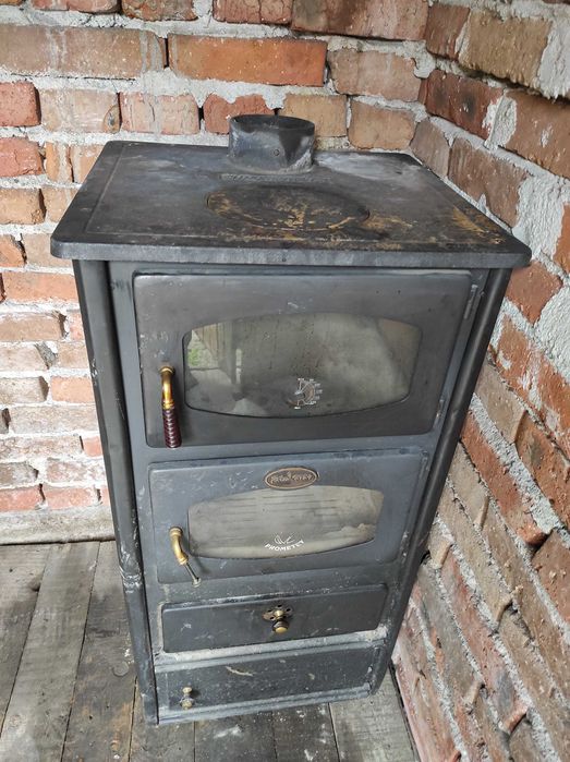 Печка-камина на дърва „Прометей“