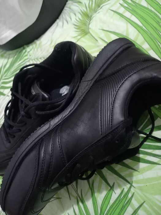 Adidași nr 45 pentru bărbați