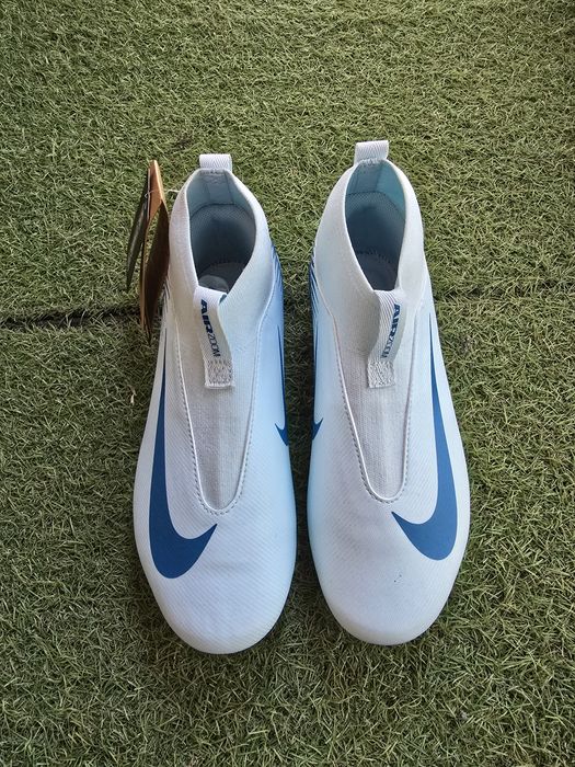 Футболни бутонки NIKE JR ZOOM SUPERFLY 10 ACAD FG/MG - размер 38
