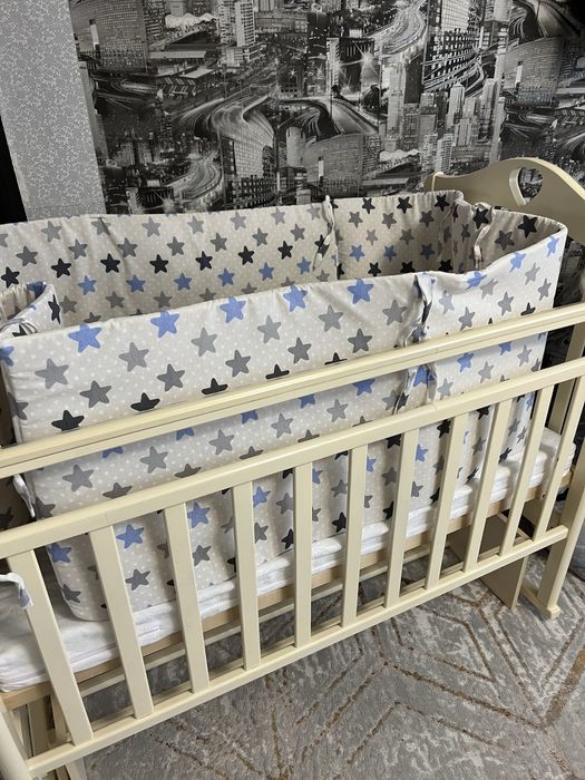 Бортики на детскую кроватку