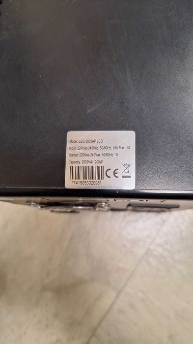 UPS Lео 2000 AP LCD