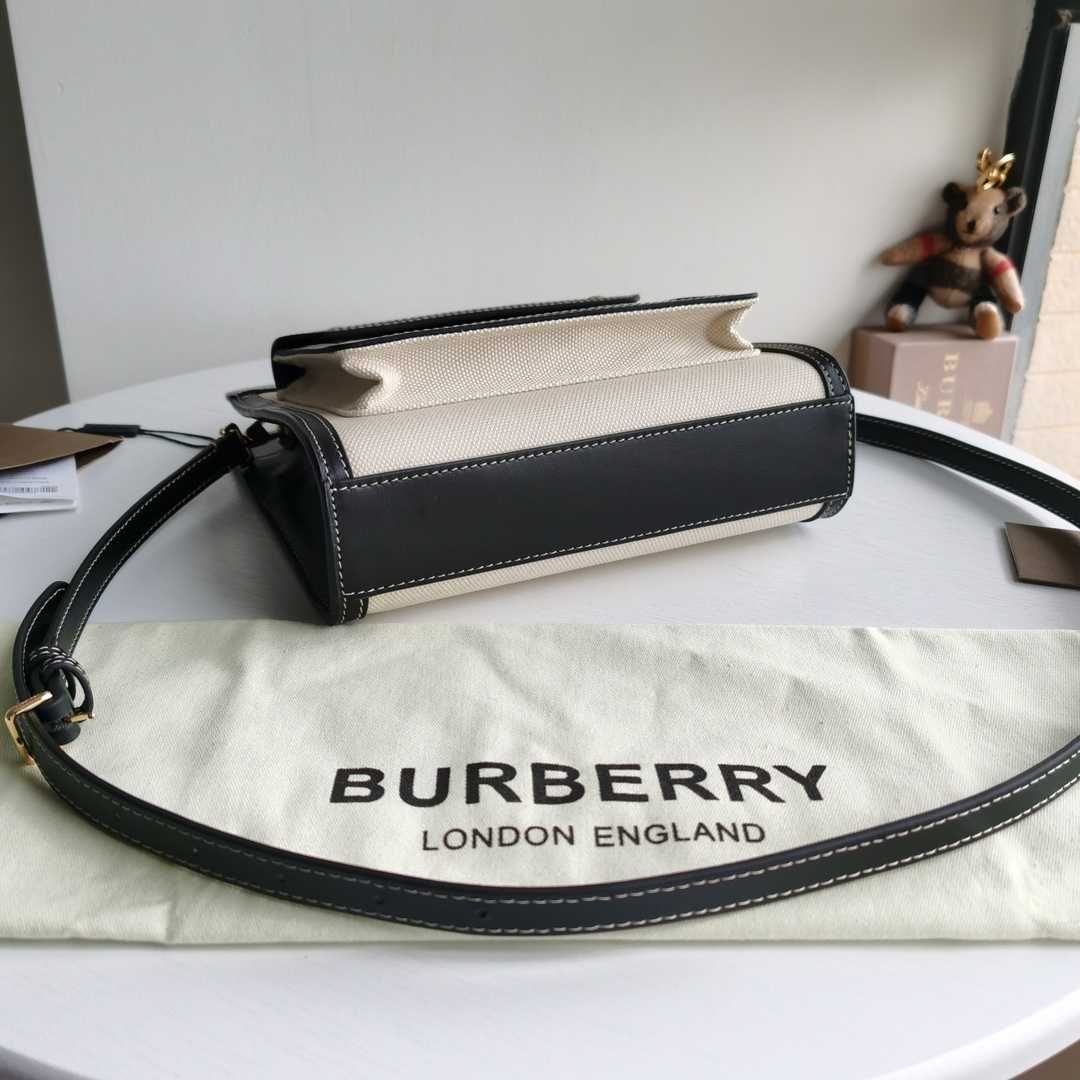 Geanta Burberry / Se aduc cu precomanda