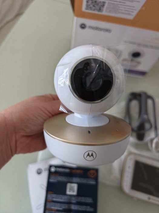 Чисто нов Бебефон Моторола VM855 Connect