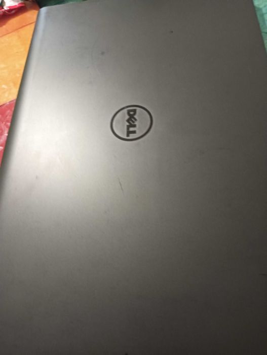 Laptop DELL LATIDUDE 3550 Windows 11(cadou Craciun)