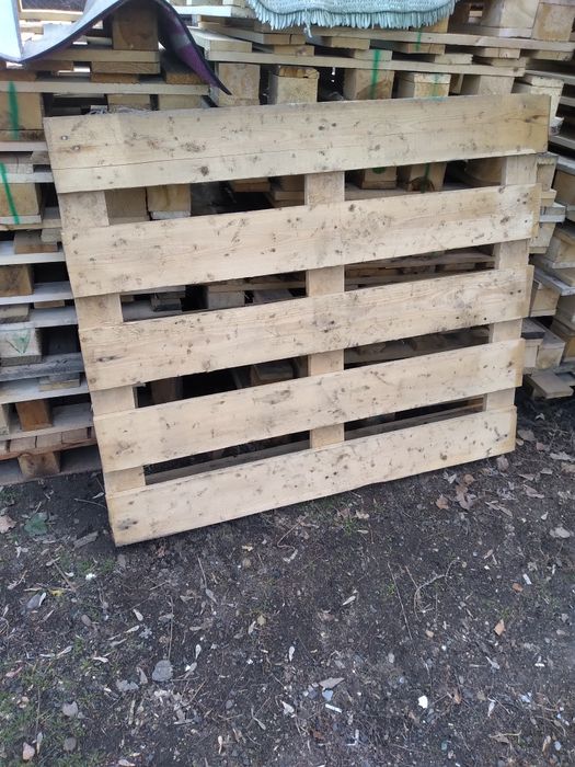 Продам поддоны в