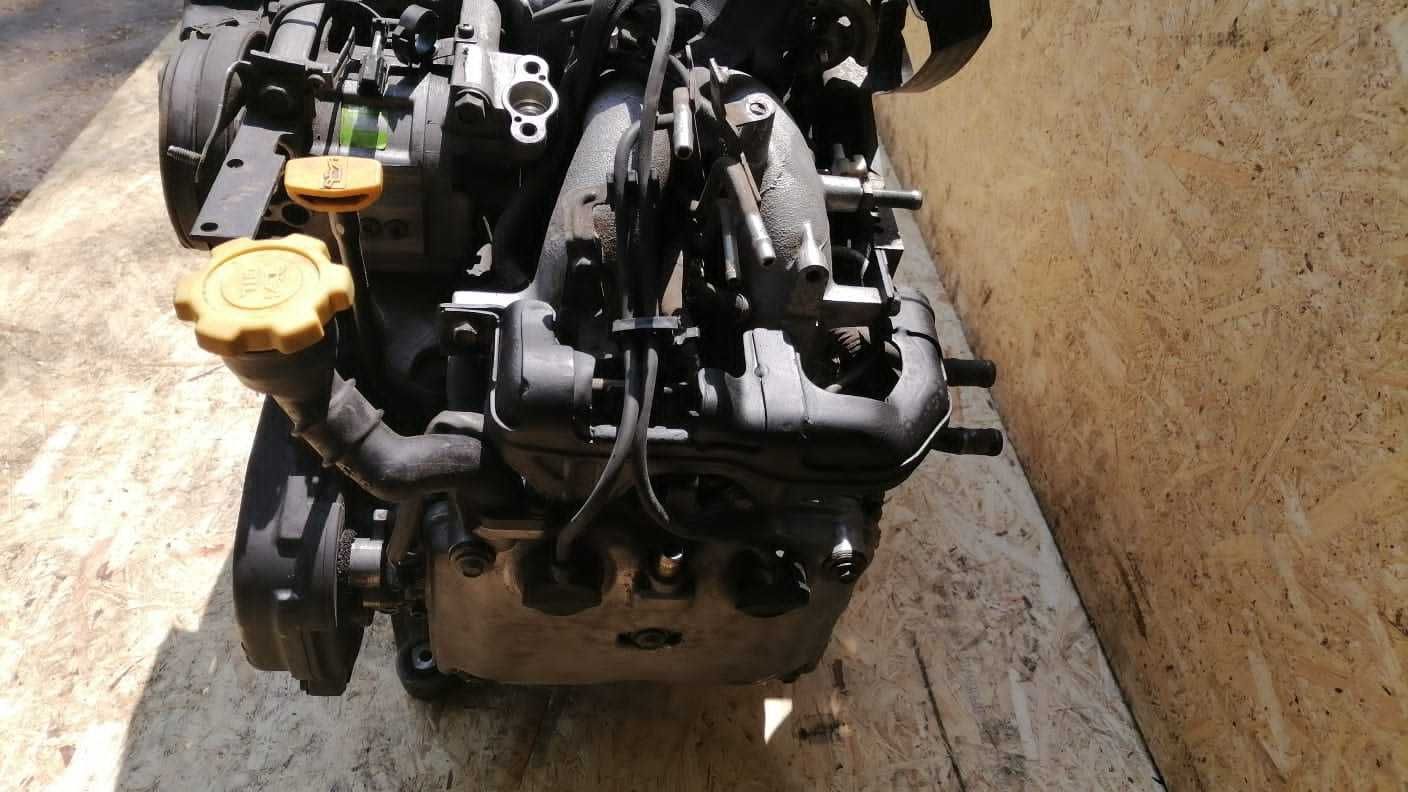 двигатель 2.5см Субару Легаси Аутбак В4  европеец в навесе контрактный