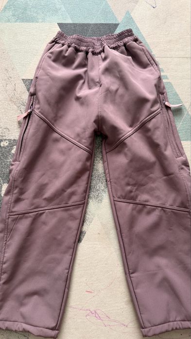 Продам штаны зимние на девочку