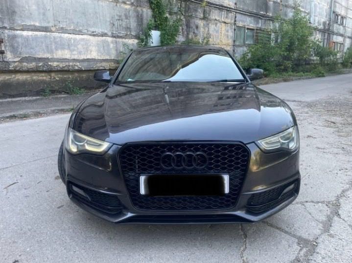 Dezmembrez Audi A5 FACELIFT 3.0D S-line