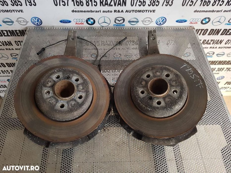 Fuzete Fuzeta Stanga Dreapta Fata Cu Rulment BMW F10 F11 3.0 D Motor N57