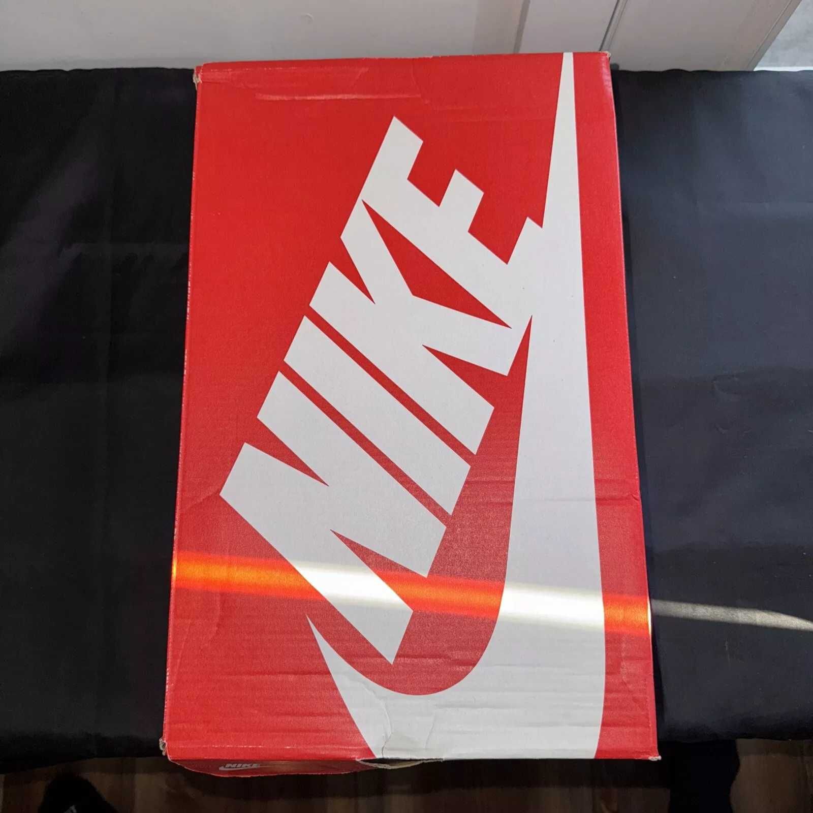 Nike Uptempo Black & White Unisex - REDUCERE