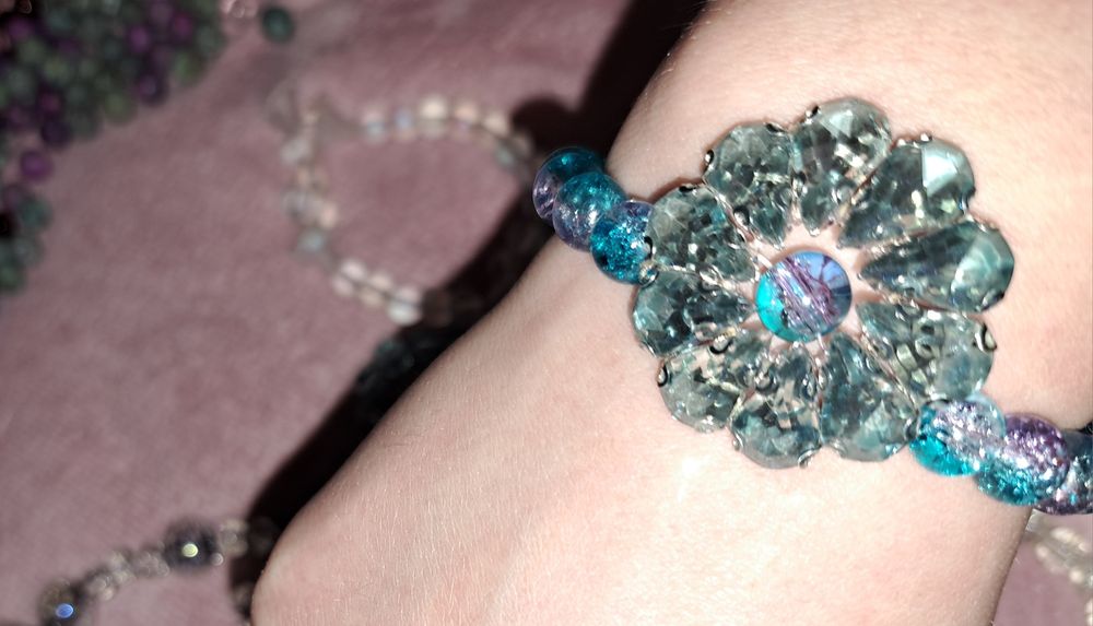 Ръчна колекция 15 гривни "Алчният Дракон"