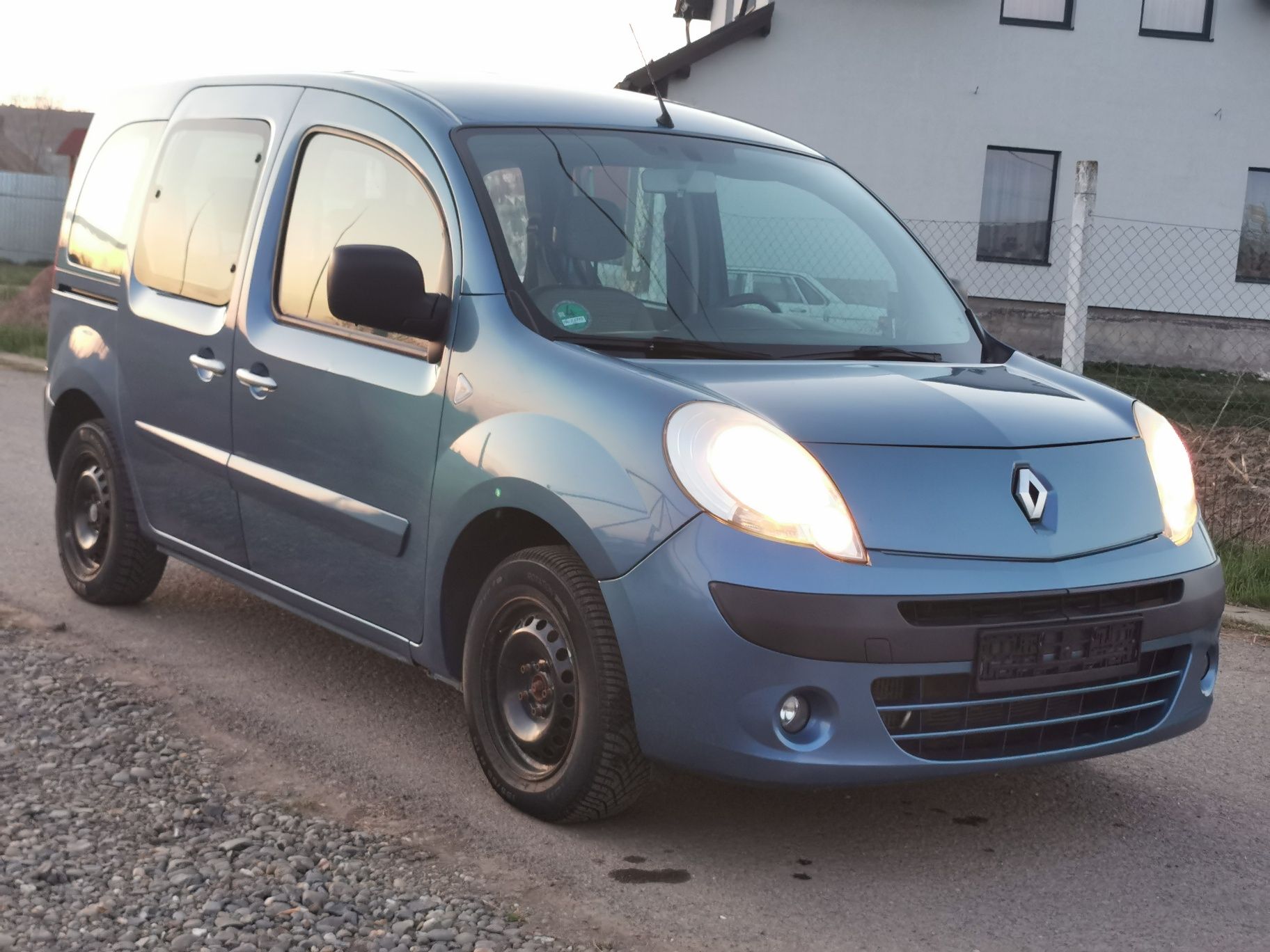 Vand Renault Kangoo 1.5 dci Euro 5 2011