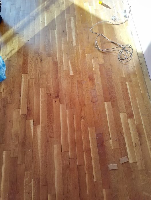 Продавам естествен паркет 18 квадратни метра