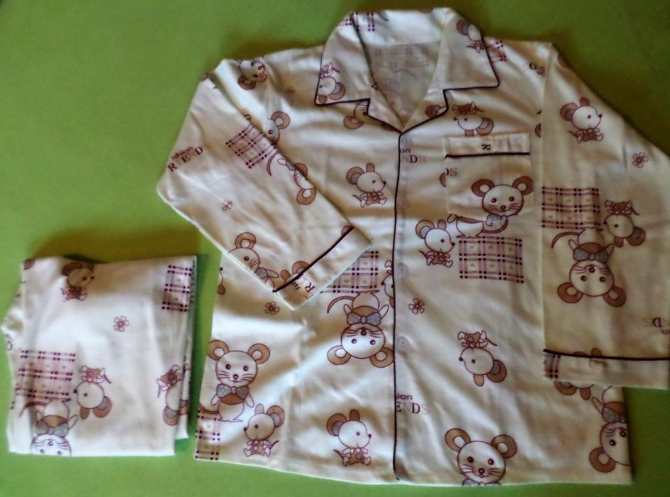 Детска пижама (размер 12 - М)