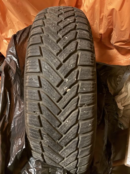 Мишлен Алпин 175/60R18