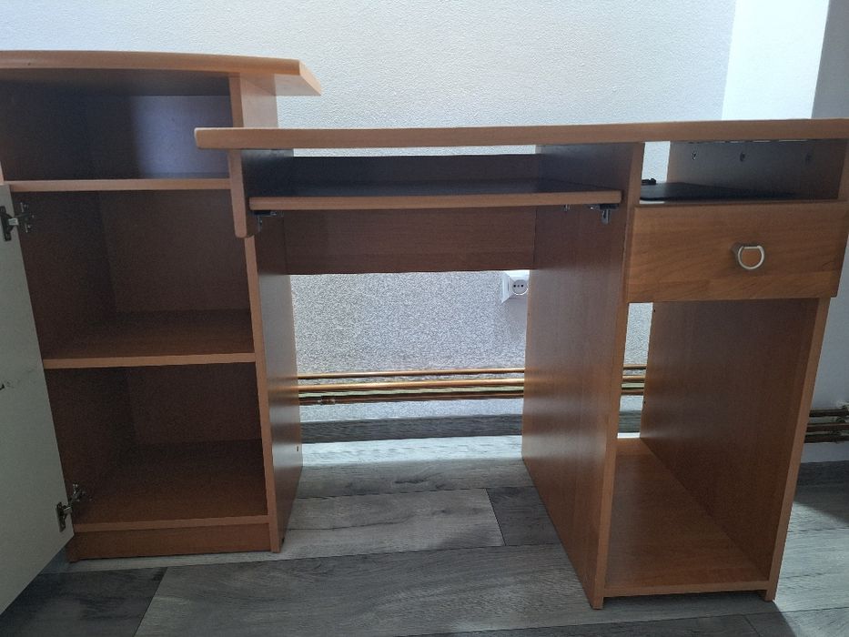 Birou de lucru/calculator