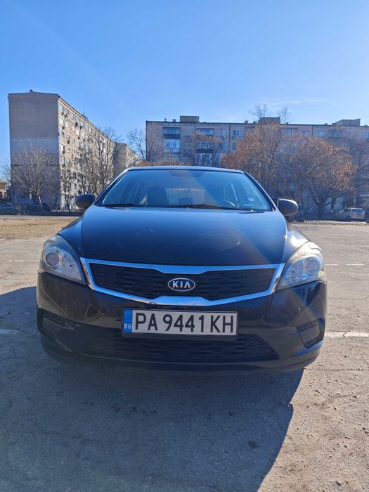 Продавам KIA CEED
