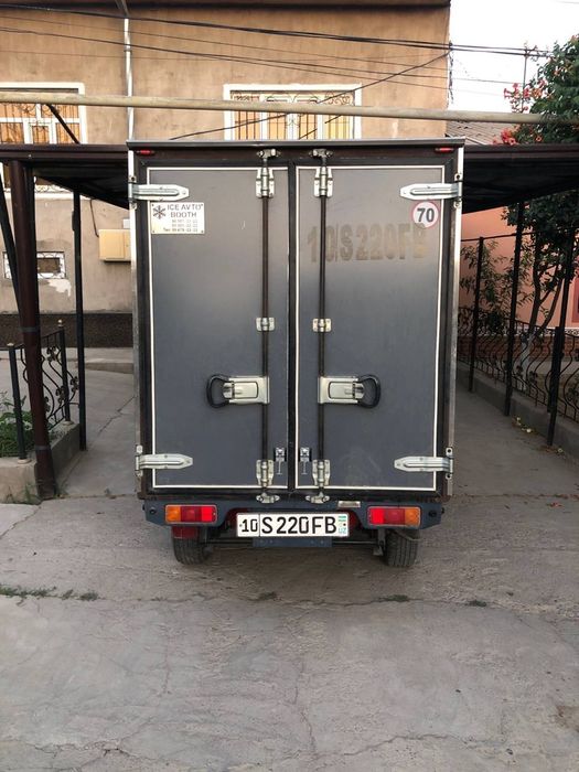 Damas labo sotiladi