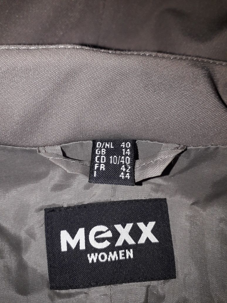 Яке MEEX, стилно и елегантно