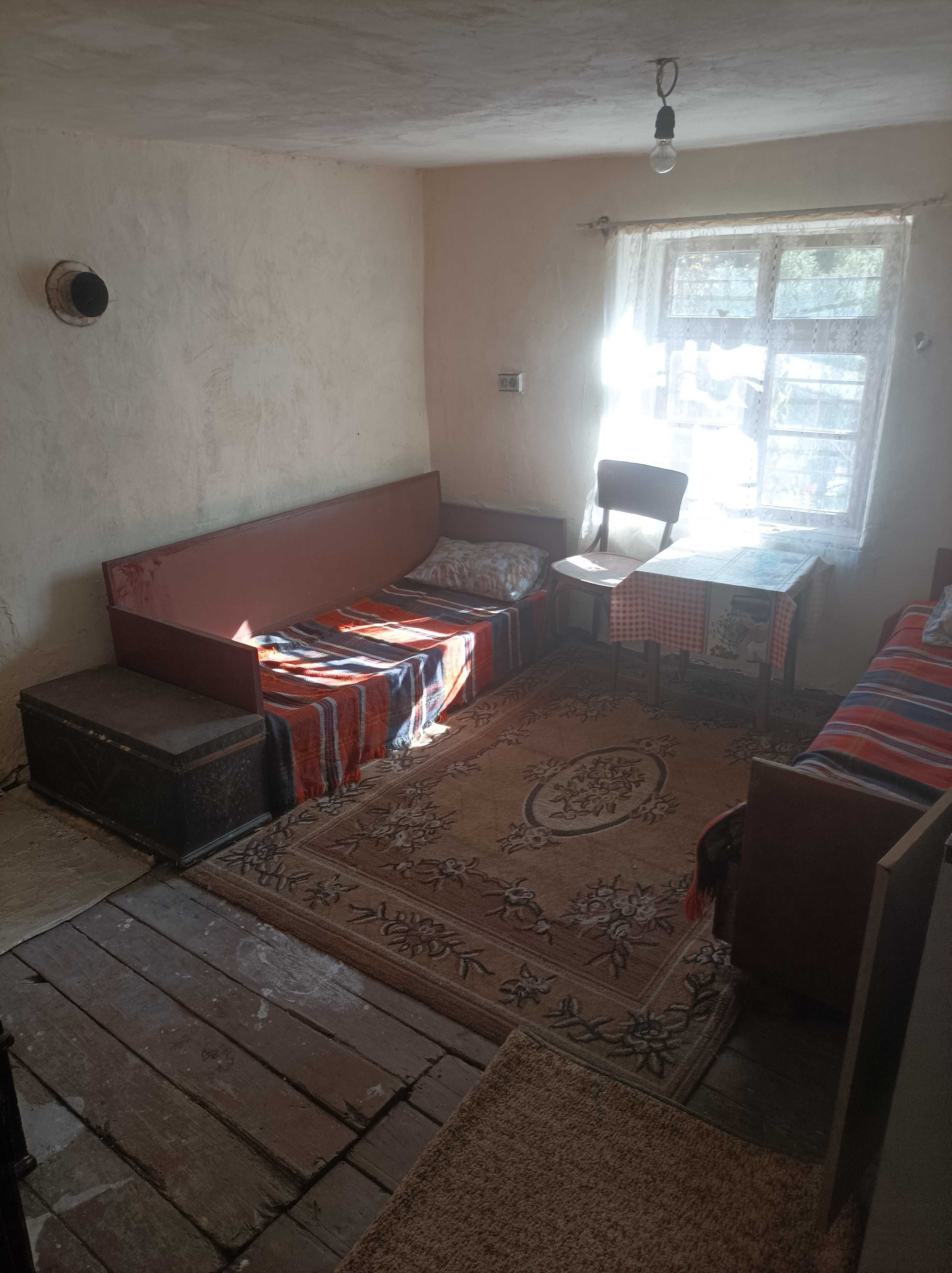 Каменна къща в Родопа планина