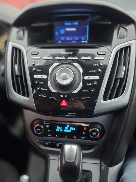 Ford focus 2012 automat