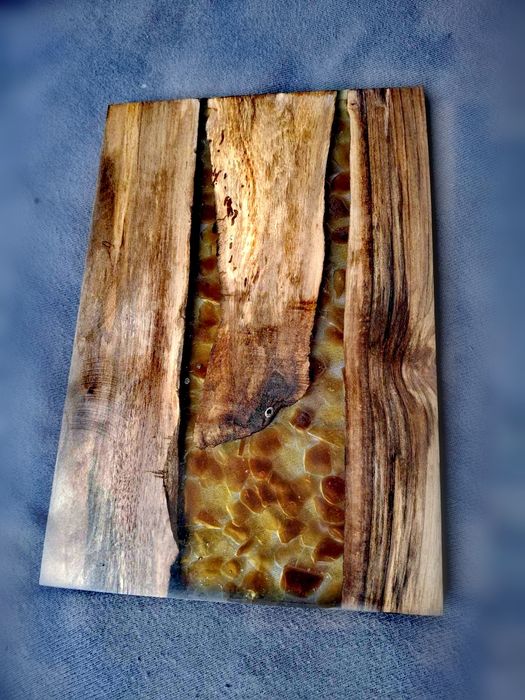 Дъски от епоксидна смола и орех