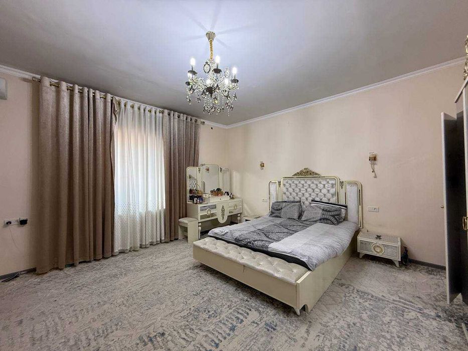 TAYYOR 5 SOTIQLI hovli sotiladi