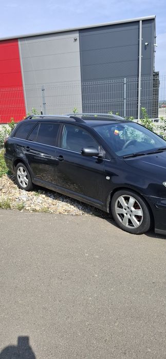 Toyota Avensis 2004
