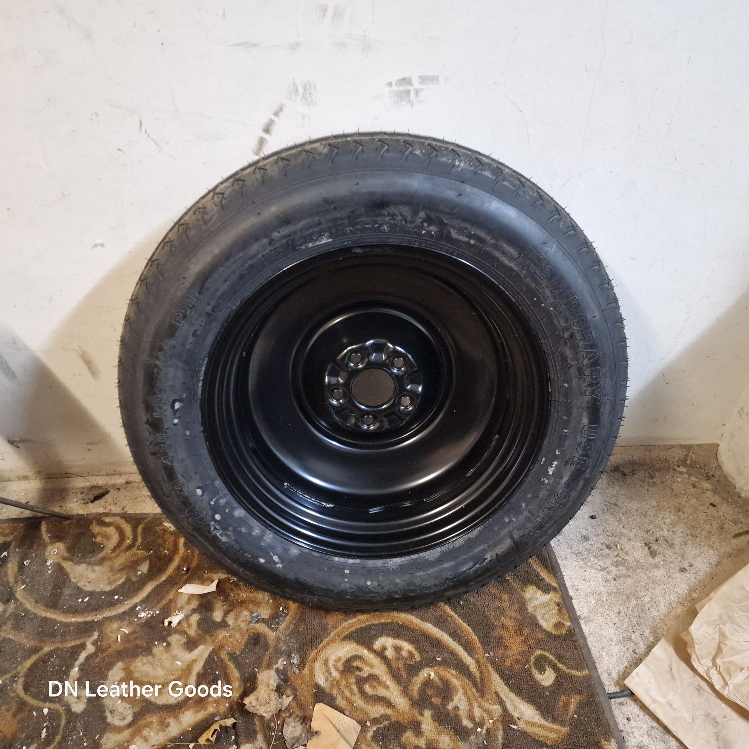 Infiniti fx35, QX70 резервна гума