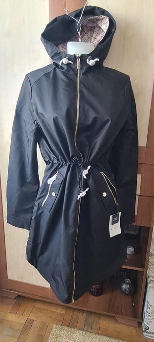 Geaca femei noua impermeabila