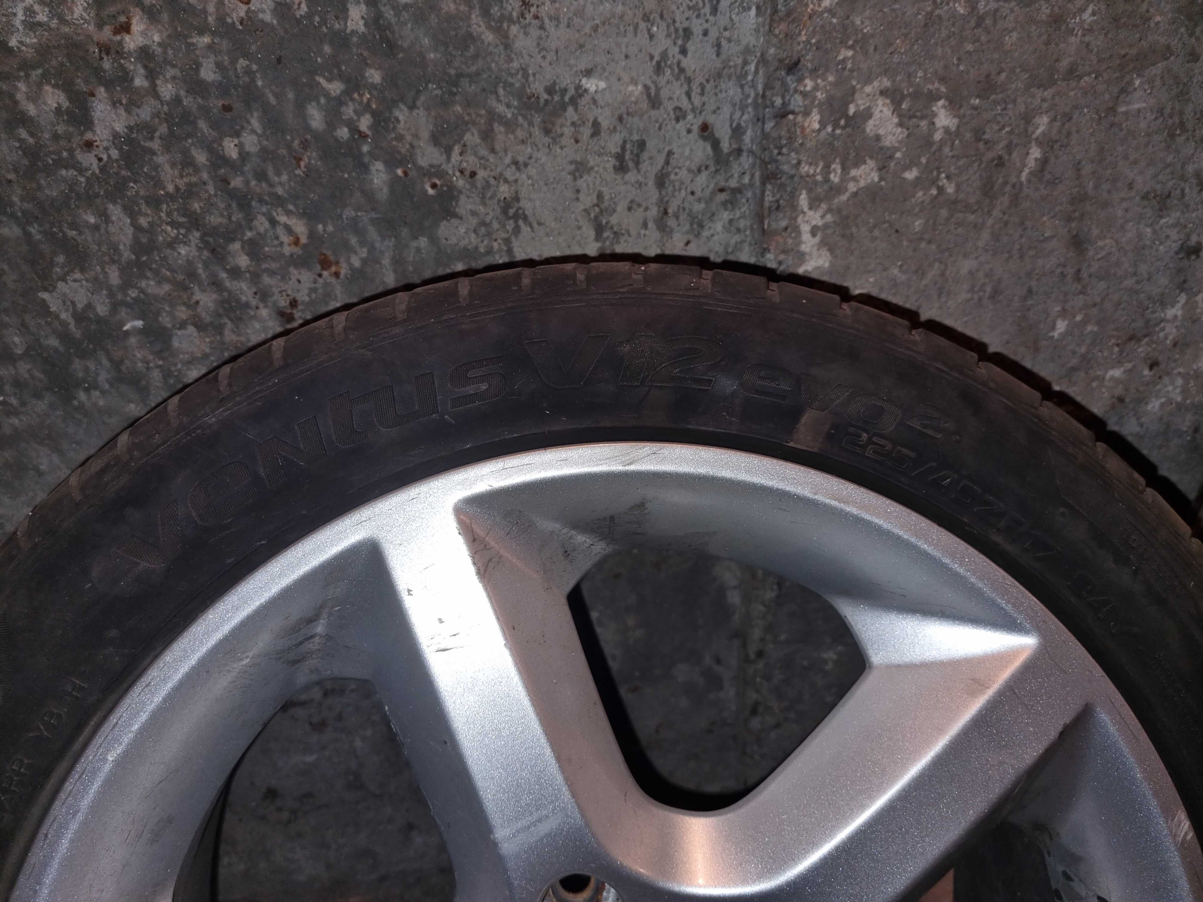 Летни гуми с джанти 225/45 R17