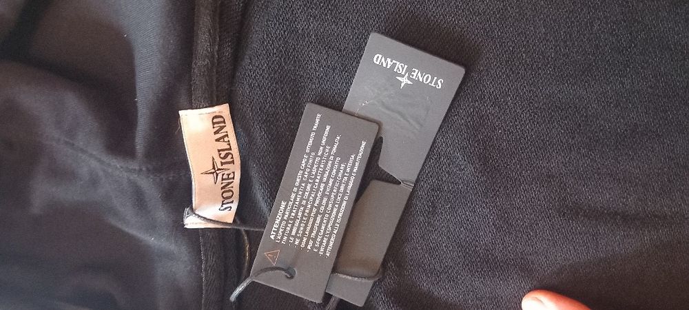 Екип на  Stone Island L