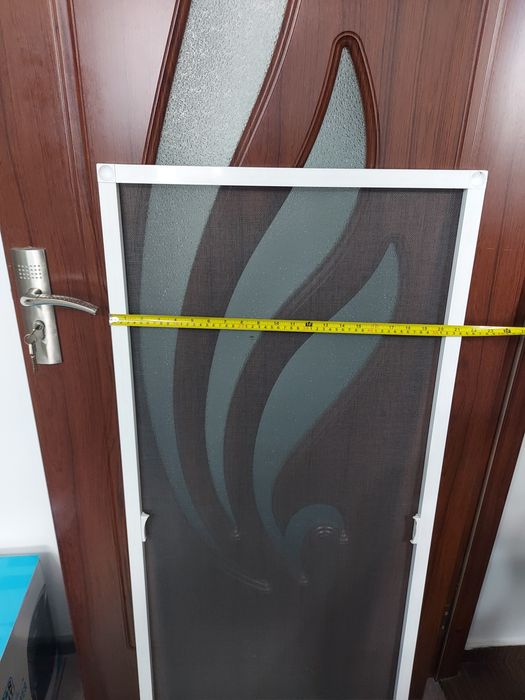 Vând plasa țânțari/anti-insecte