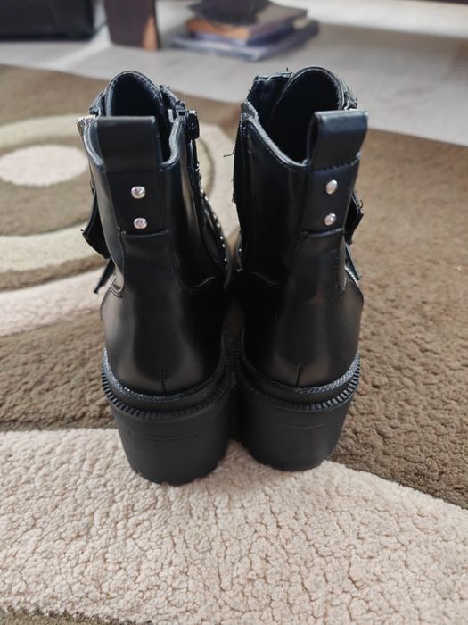 Ghete piele stradivarius dama 39