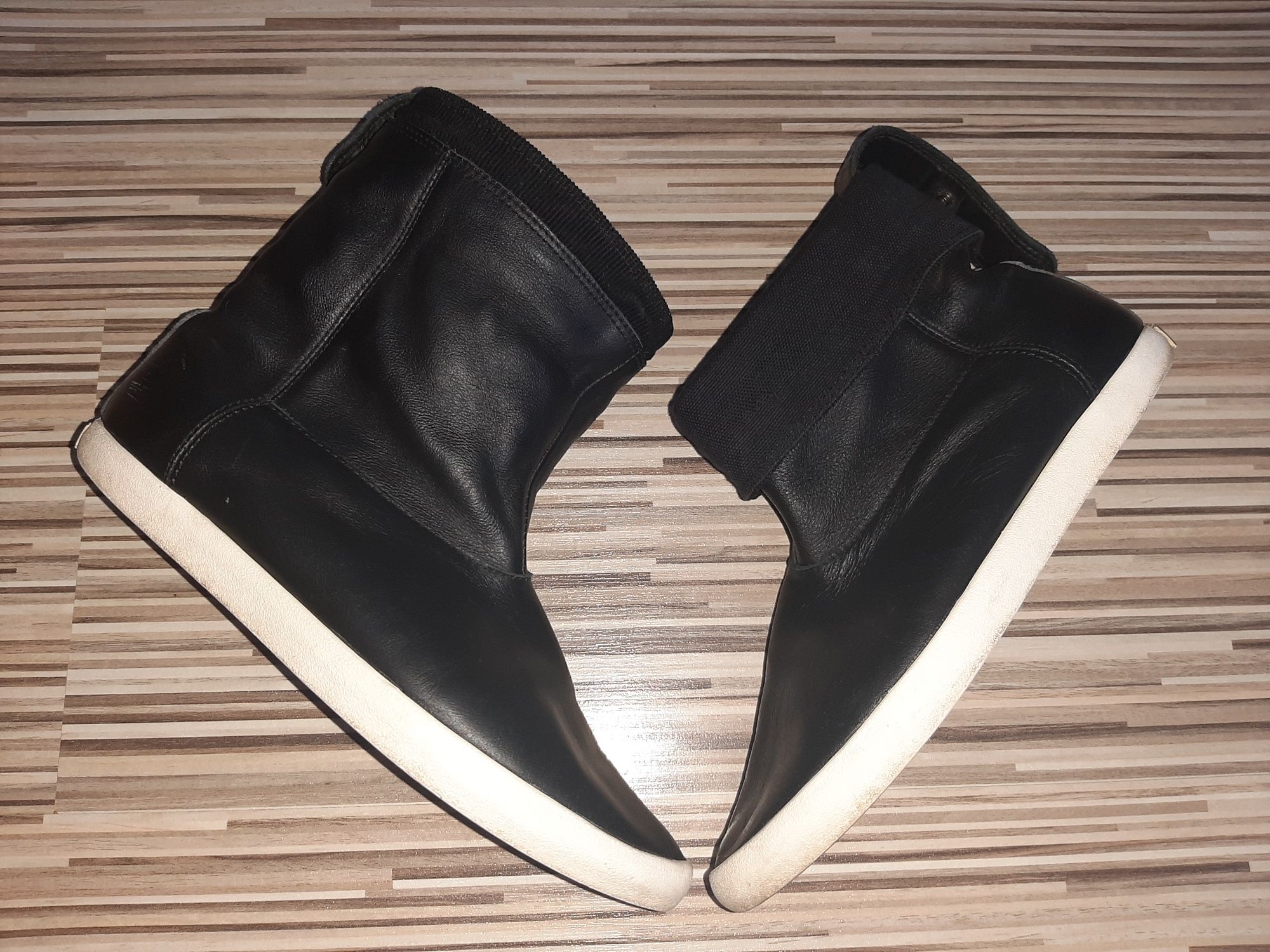 Adidas piele mărime 38 (uk5)