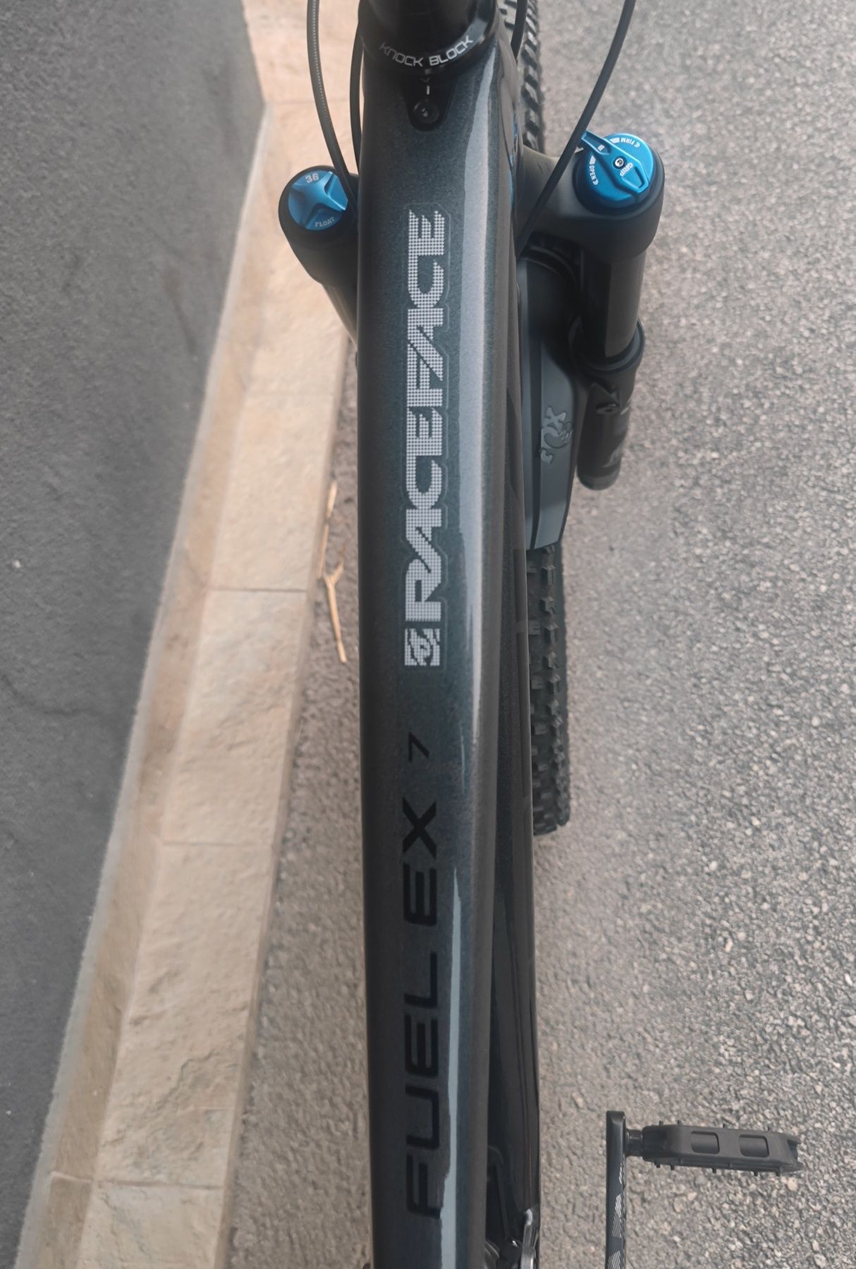 Алуминиев Велосипед 29 Trek Full Fox 38 2023г Magura