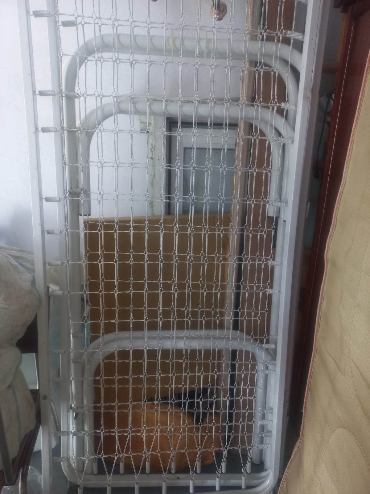 Продам двухяросную кровать,