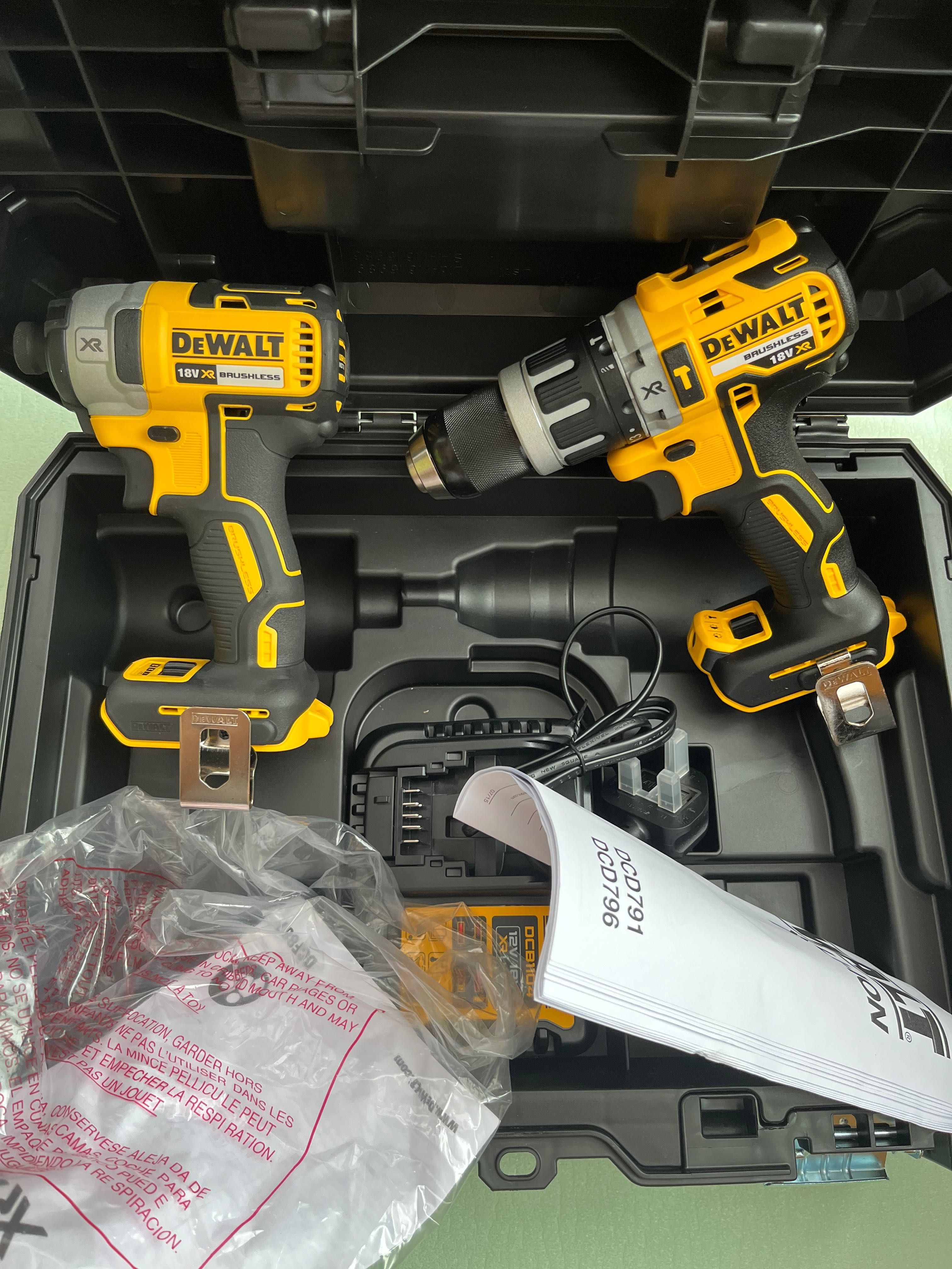 Dewalt 18V DCF887 DCD796 комплект чисто нови