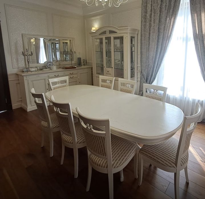 Гостиная-столовая производства Италия