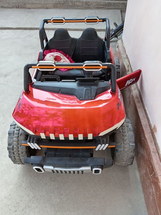 2 кишилик болалар машинаси ЖИП