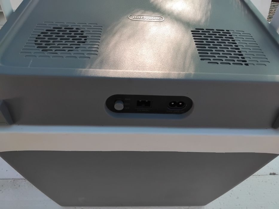 Ladă frigorifica auto nouă.