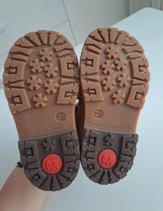 Ghete din  piele Elefanten