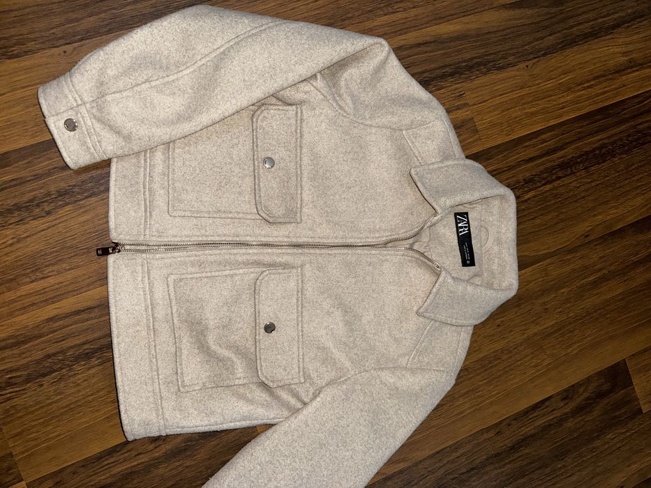 Курточка Zara теплая